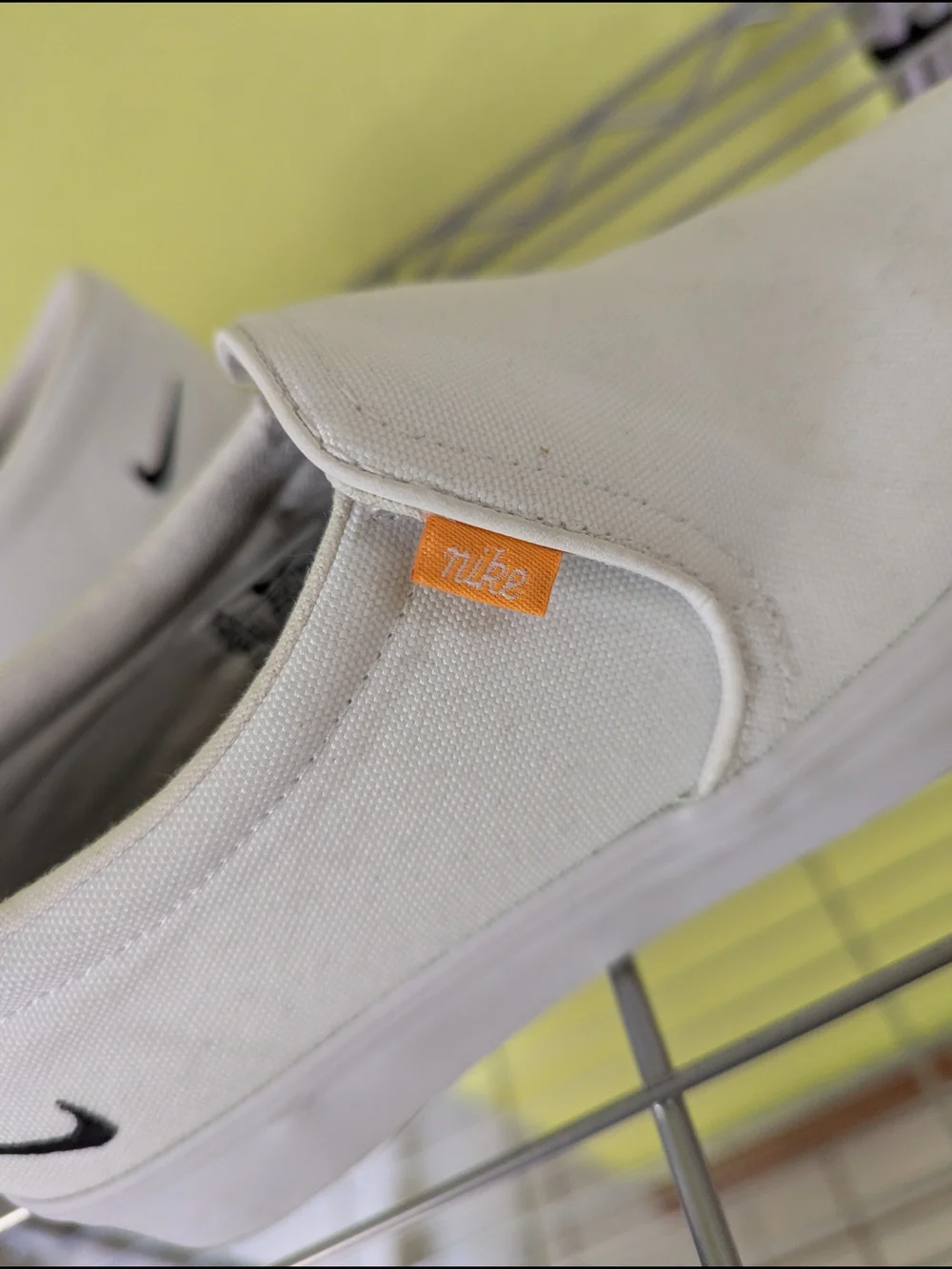 Nike slip canvas